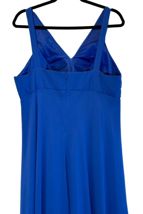 Vestido azul decote plissado